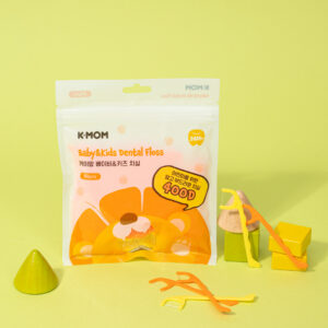 Alternative view of K-MOM Tarpdančių siūlas vaikams NUO PIRMŲJŲ DANTUKŲ